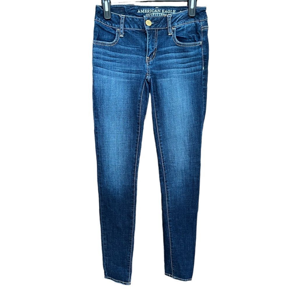 AMERICAN Eagle Outfitters Super Stretch Jeggings size 0 long